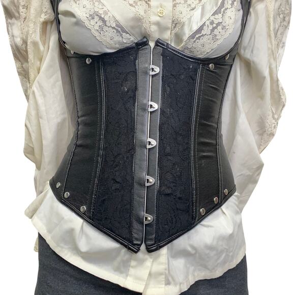 Faux Leather and Lace Studded Gothic Vampire Upcycled Underbust Corest - Picture 5 of 11